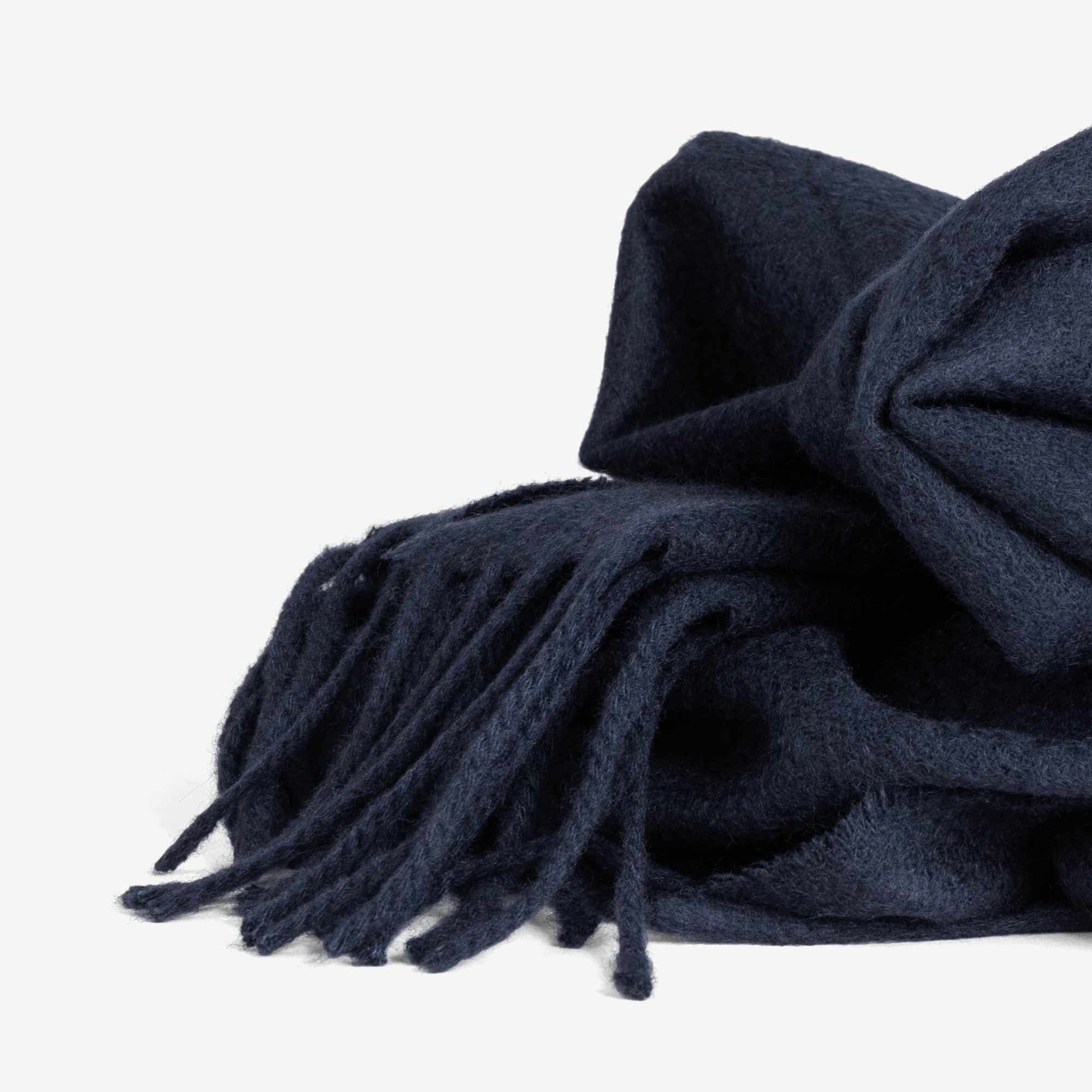 Gerado-Big-Scarf-Cashmere-Blue-5
