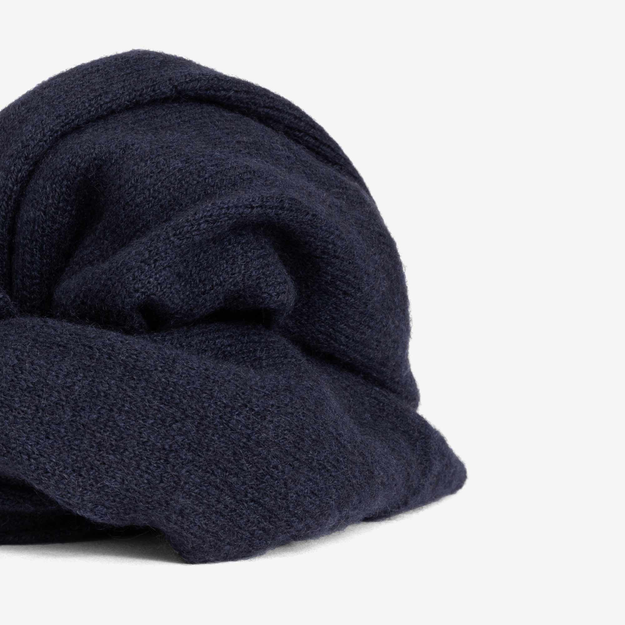 Gerado-Small-Scarf-Cashmere-Blue-6