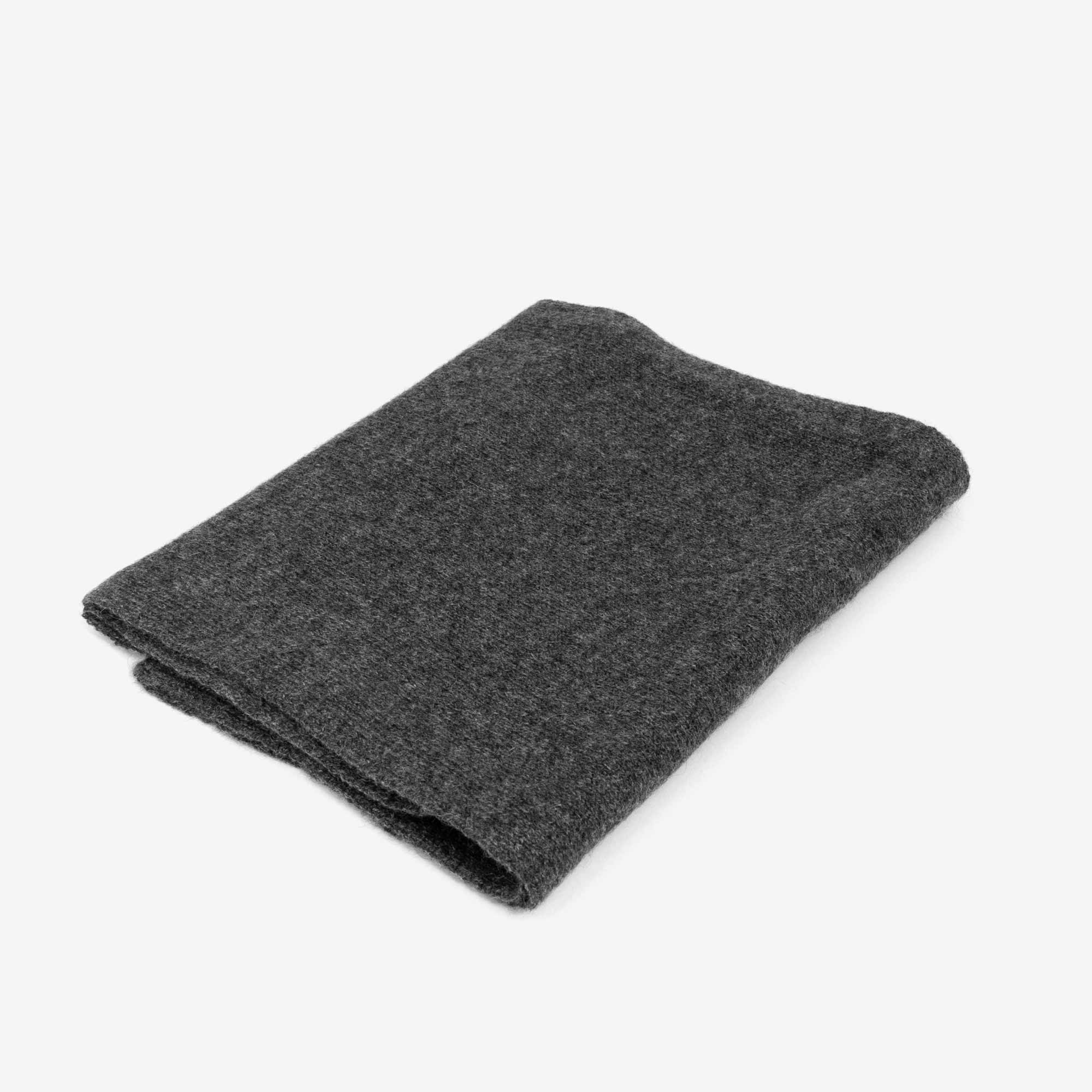 Martino-Small-Scarf-Cashmere-Dark-Grey-2
