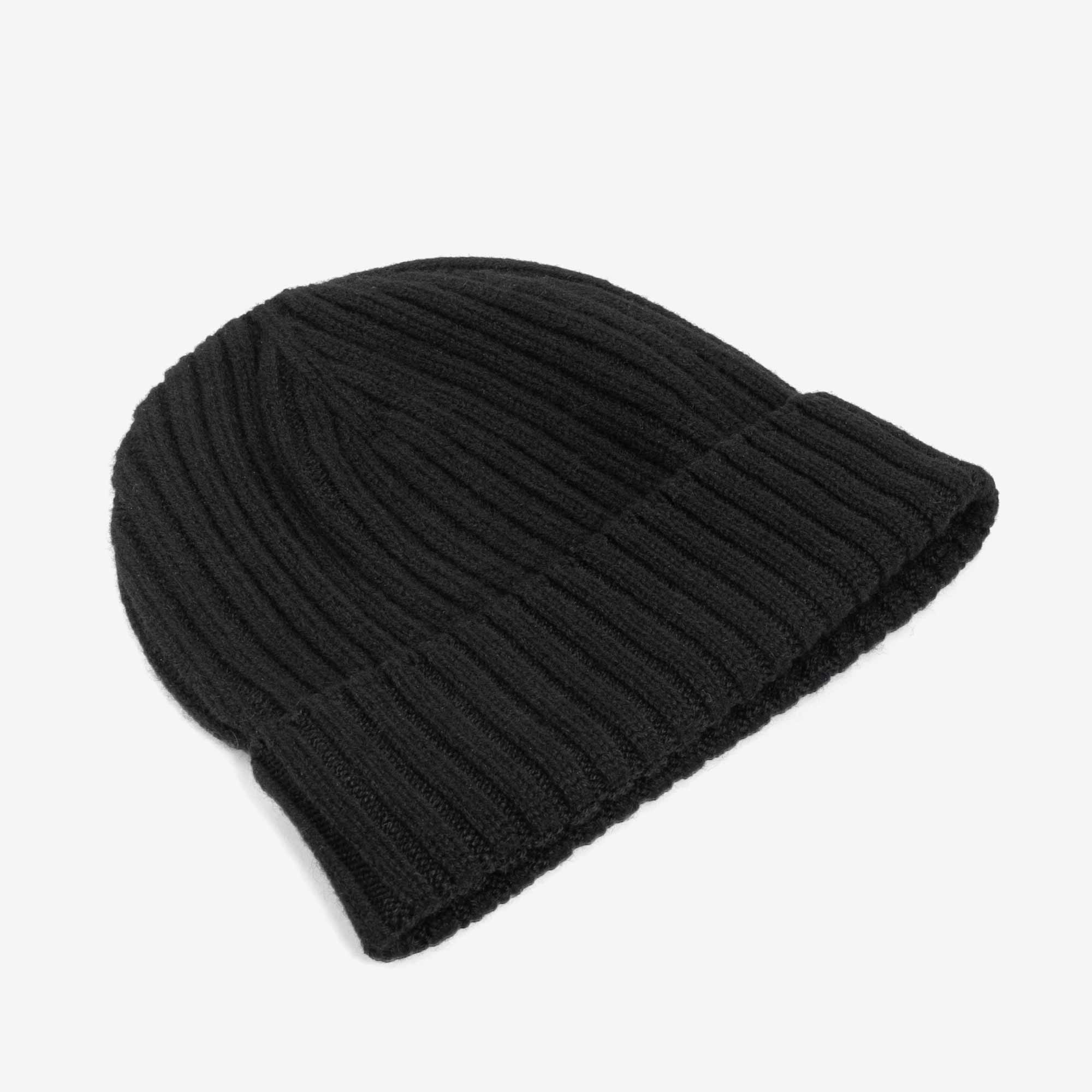 Bernardo-Beanie-Cashmere-Black-2