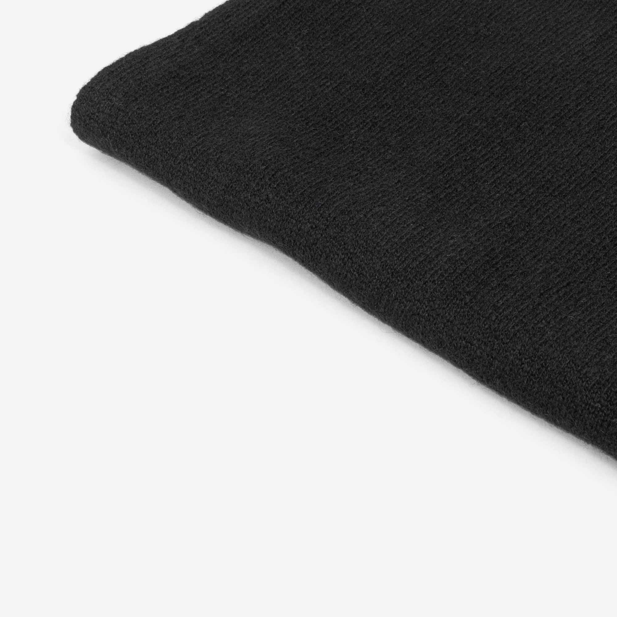 Bernardo-Small-Scarf-Cashmere-Black-3