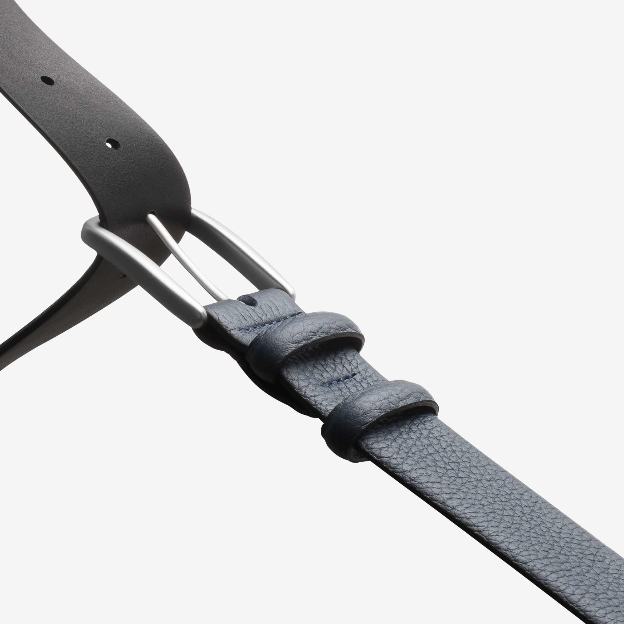 Gaspard-Classic-Leather-Belt-Blue-Men-10