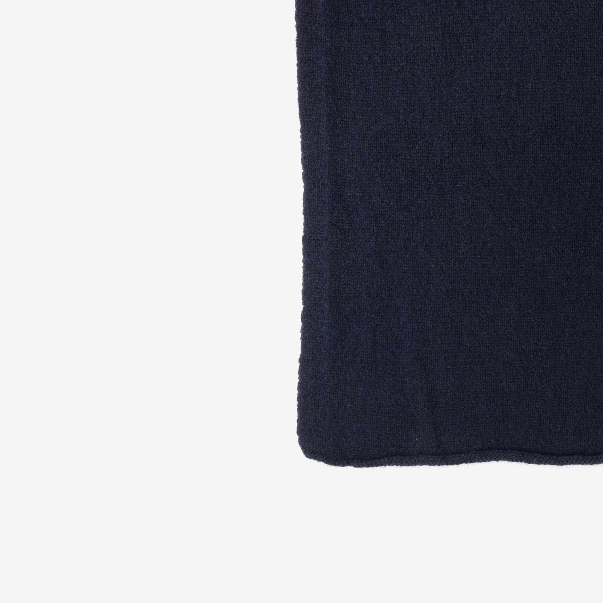 Gerado-Small-Scarf-Cashmere-Blue-7
