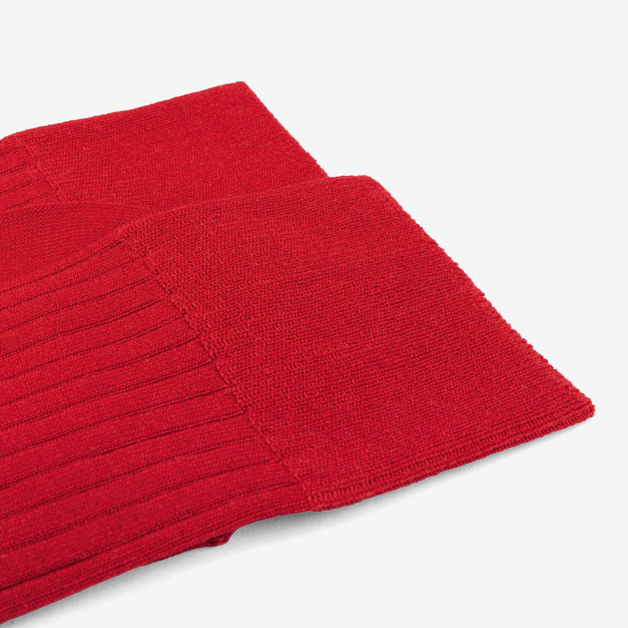 Goncalo-Cotton-Socks-Red-Men-10