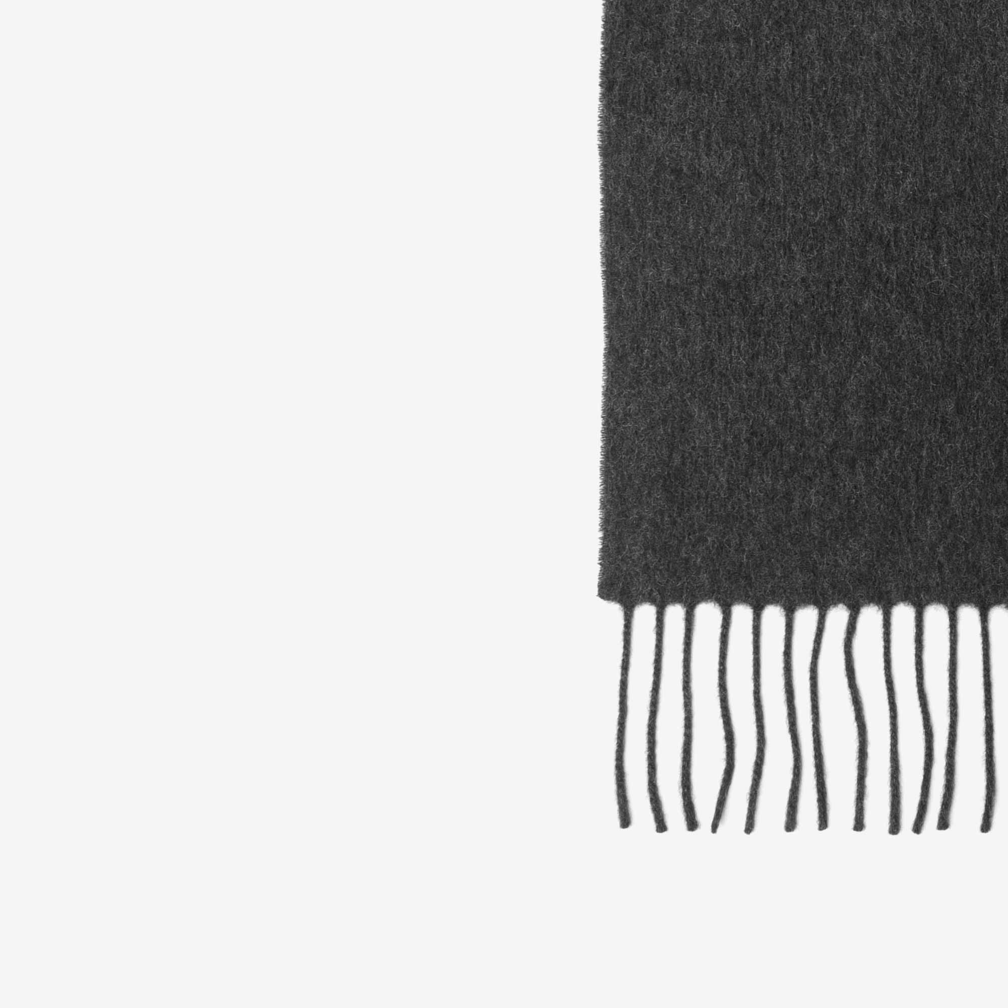 Martino-Big-Scarf-Cashmere-Dark-Grey-3