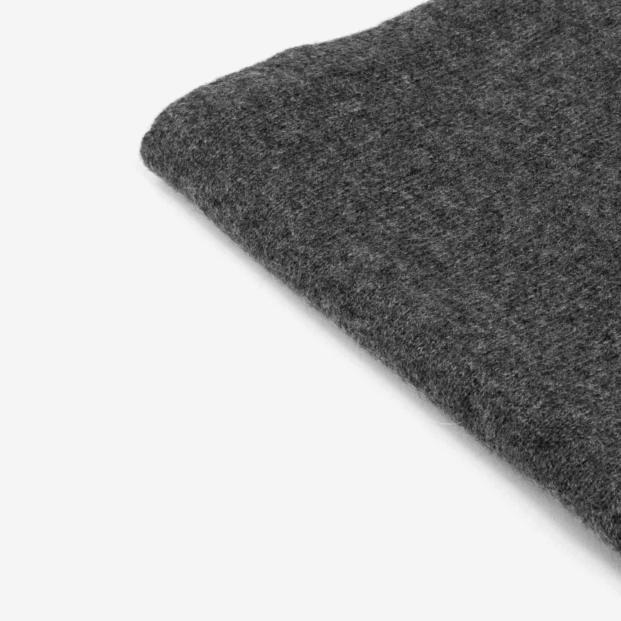 Martino-Small-Scarf-Cashmere-Dark-Grey-3