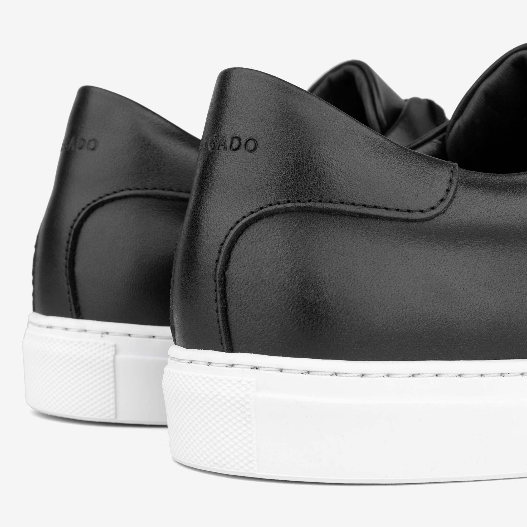 Roberto-Low-Top-Nappa-Sneaker-Black-4