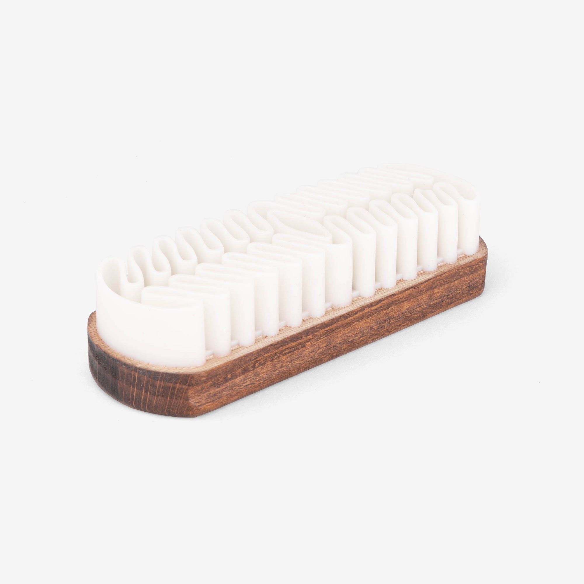 Suede-Brush-Wood-1