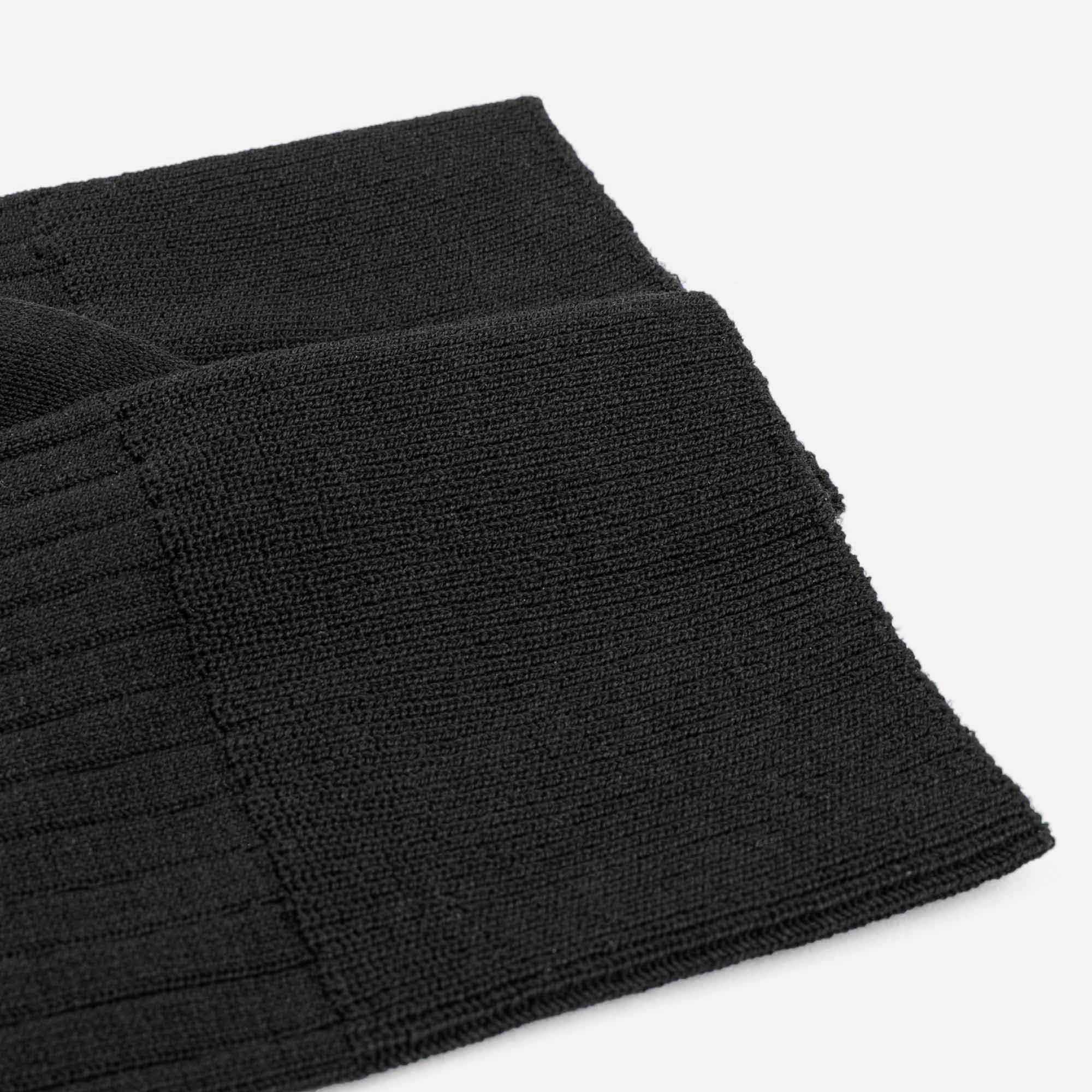 Vicente-Cotton-Socks-Black-Men-10