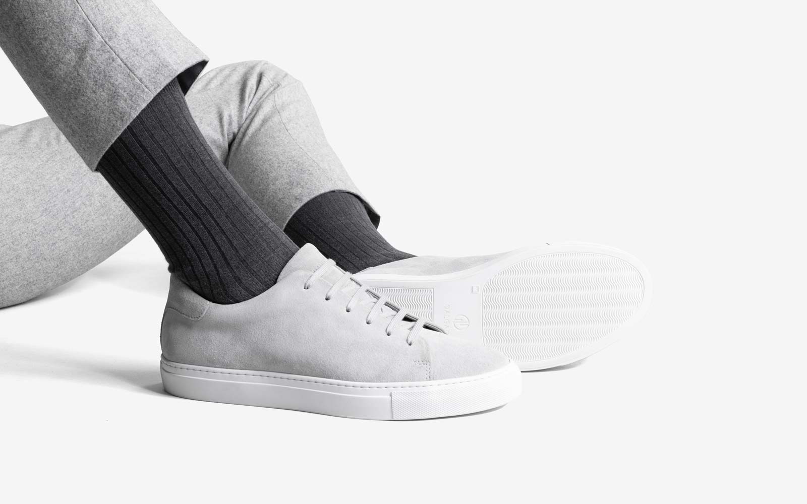 Norberto Light Grey Suede Sneaker