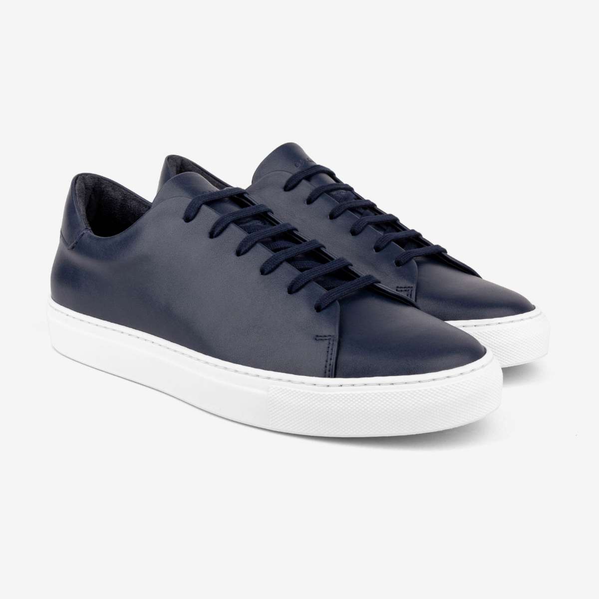 GUSTAVO Low Top Smooth Leather Sneakers Navy Blue